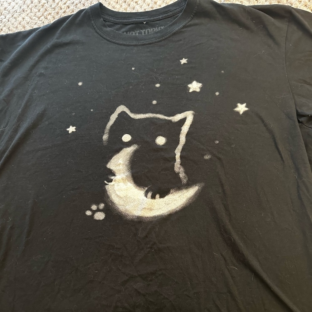 Hot topic kitty moon shirt